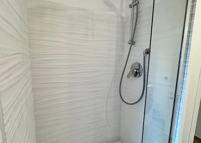 Toffee Palmari 27 - Seven * San Remo